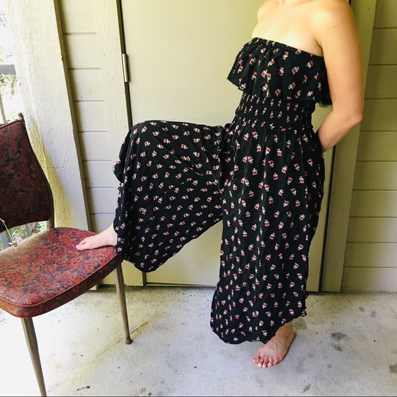 SOLD American Rag floral jumpsuit - Picture 7 of 7
